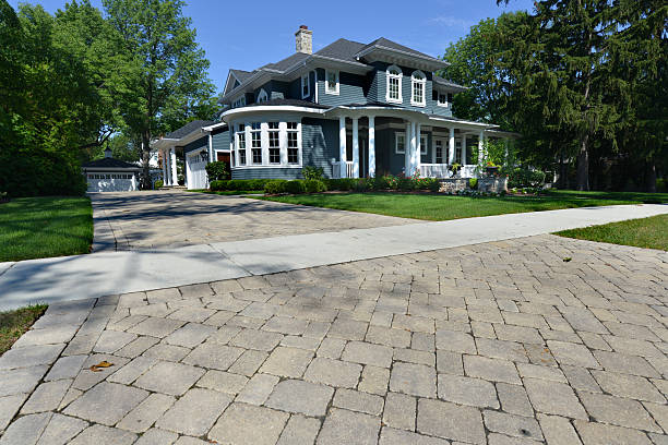 Best Local Driveway Pavers  in Andrews, IN